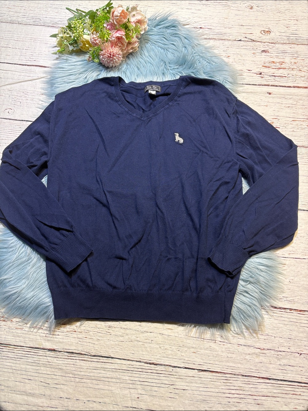 Blade + Blue Men's Navy V-Neck Sweater with Embroidered Logo sz XXL